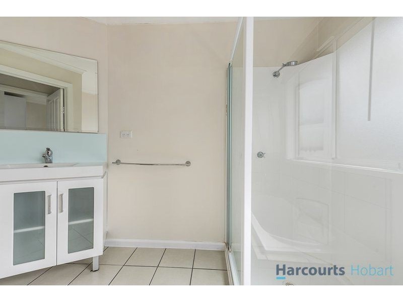 24 Alfreds Garden Road, Kingston TAS 7050