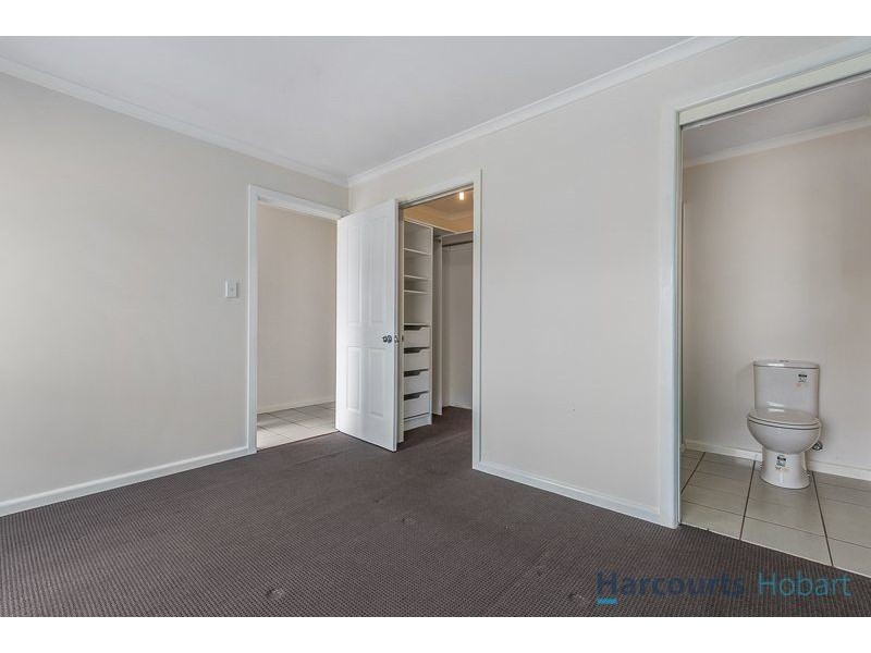24 Alfreds Garden Road, Kingston TAS 7050