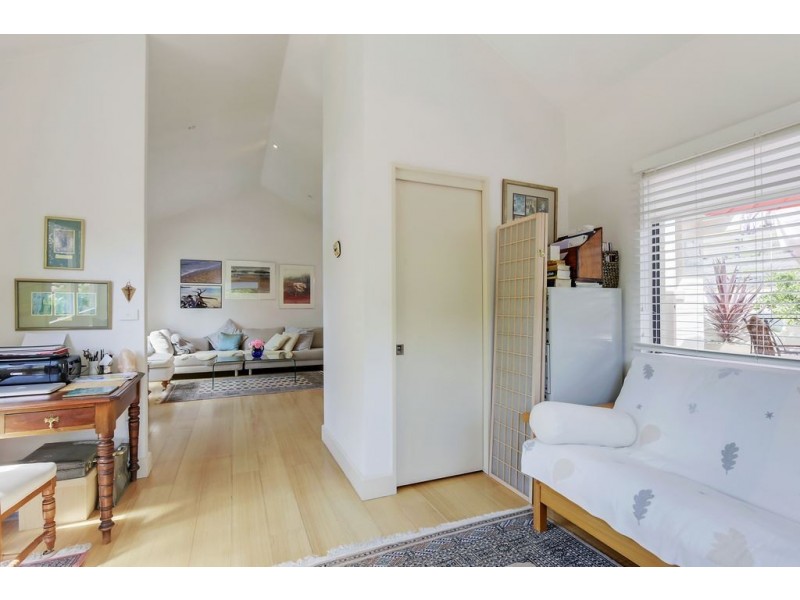 12B Lynton Avenue, South Hobart TAS 7004
