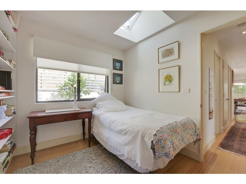 12B Lynton Avenue, South Hobart TAS 7004