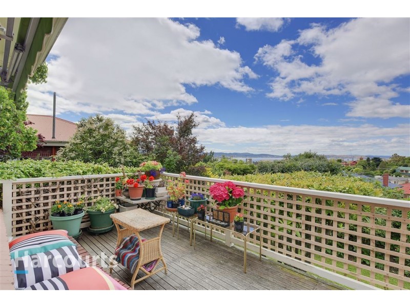 18 Minallo Avenue, West Hobart TAS 7000