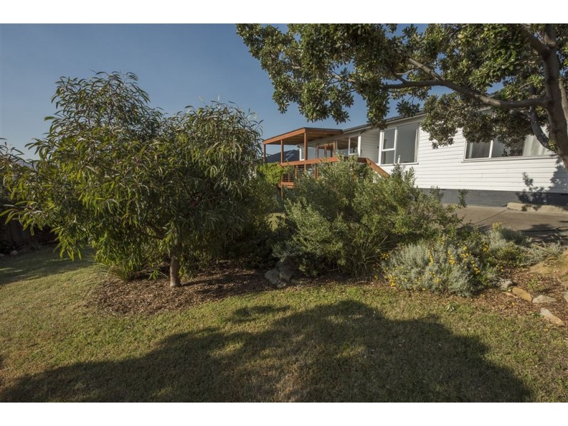 4 Brady Street, Midway Point TAS 7171