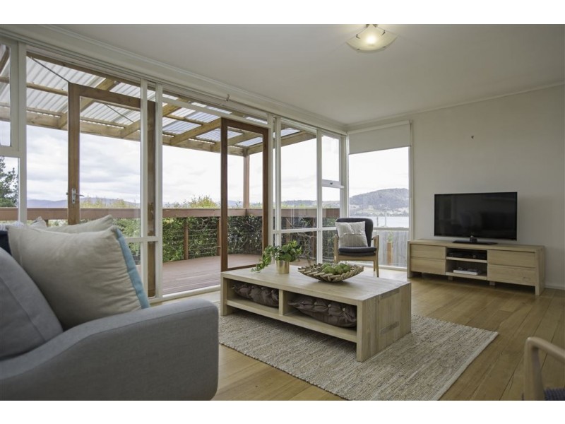 4 Brady Street, Midway Point TAS 7171