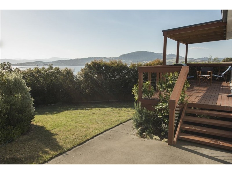 4 Brady Street, Midway Point TAS 7171