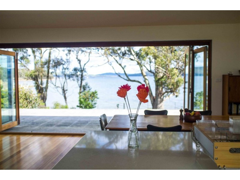 139 Wingara Road, Howden TAS 7054