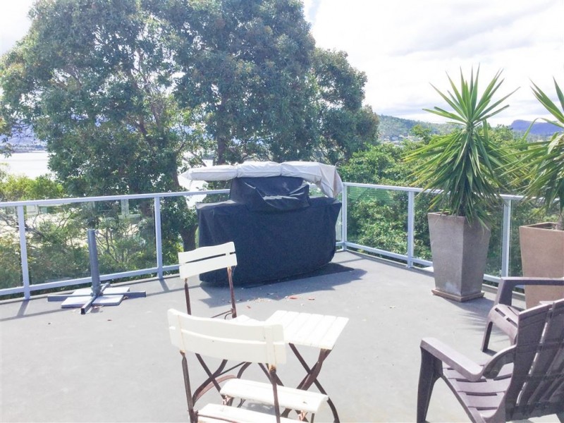 76 Kaoota Road, Rose Bay TAS 7015