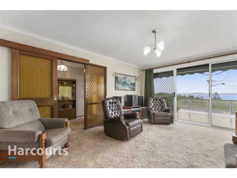 25 Crystal Downs Drive, Blackmans Bay TAS 7052