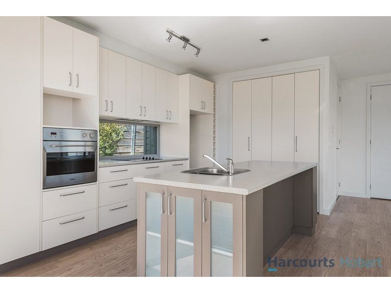 1/12 Carnation Terrace, Kingston TAS 7050
