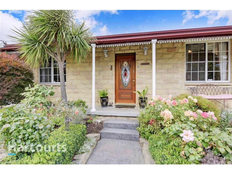 6 Corinna Road, Lindisfarne TAS 7015
