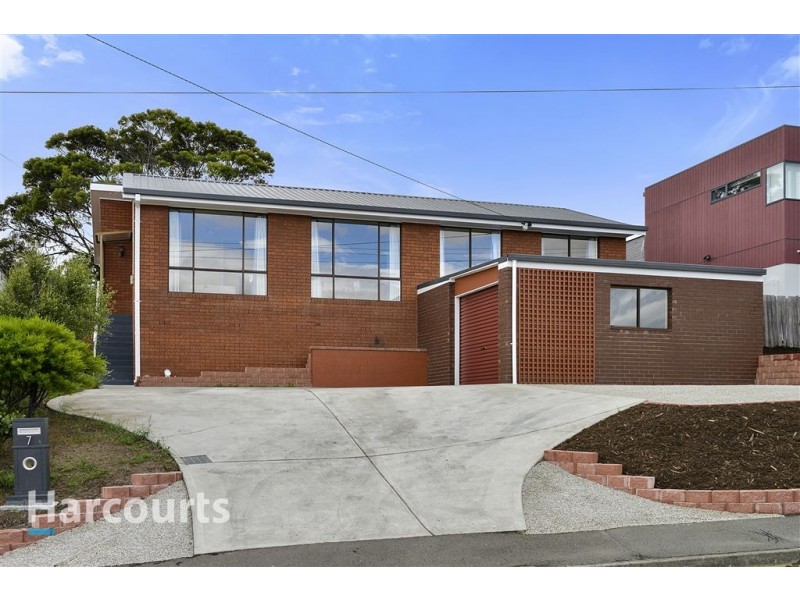 7 Brady Street, Midway Point TAS 7171