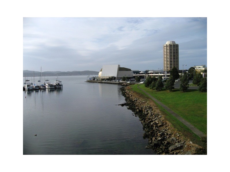 2/362 Sandy Bay Road, Sandy Bay TAS 7005