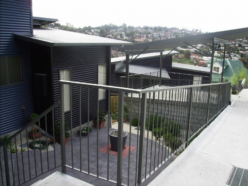 4/30 Shirley Blvd, Lenah Valley TAS 7008