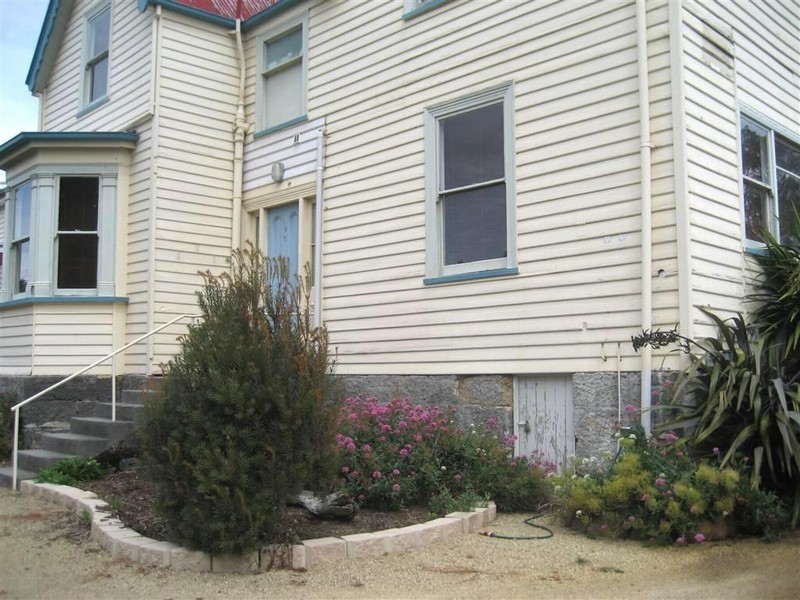 2/4 Bonnington Road, West Hobart TAS 7000