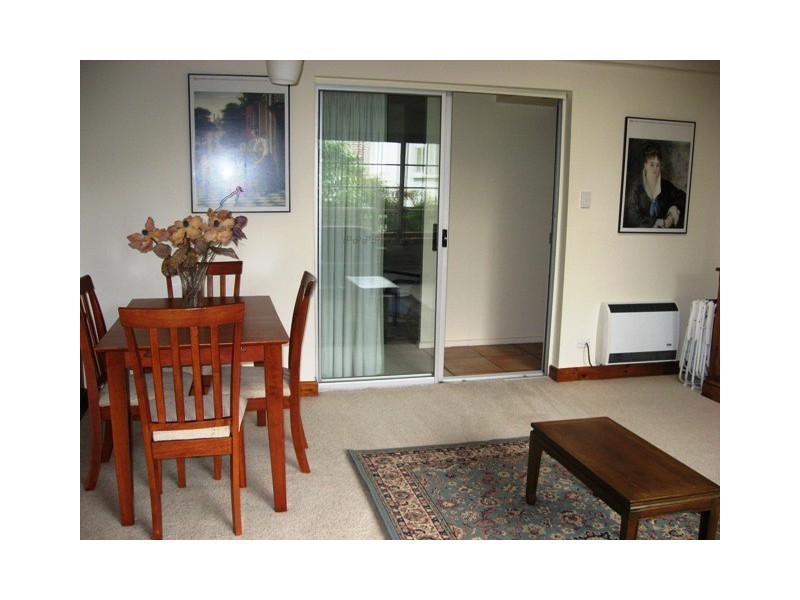 10a Lauramont Avenue, Sandy Bay TAS 7005