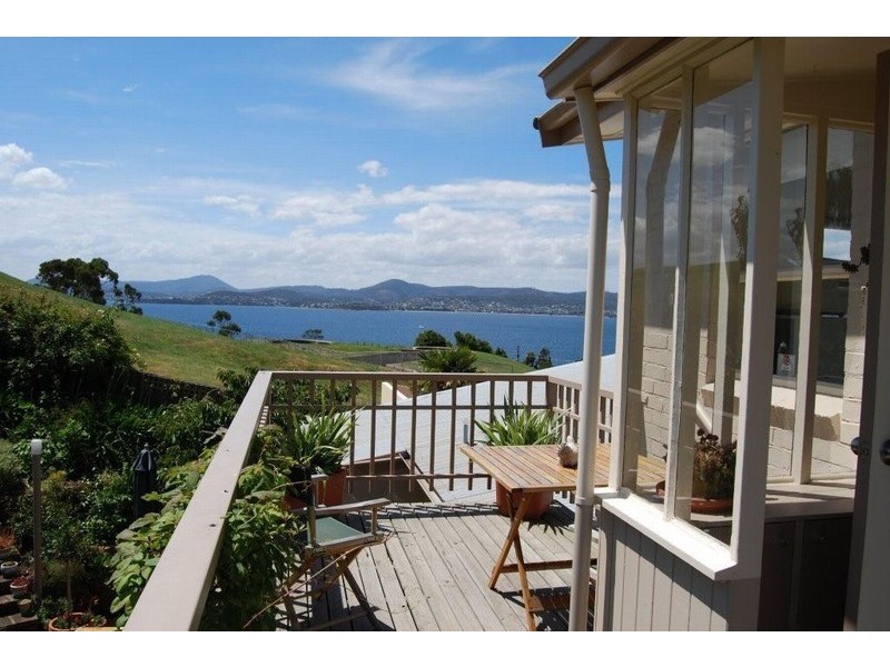 669 Sandy Bay Road, Sandy Bay TAS 7005