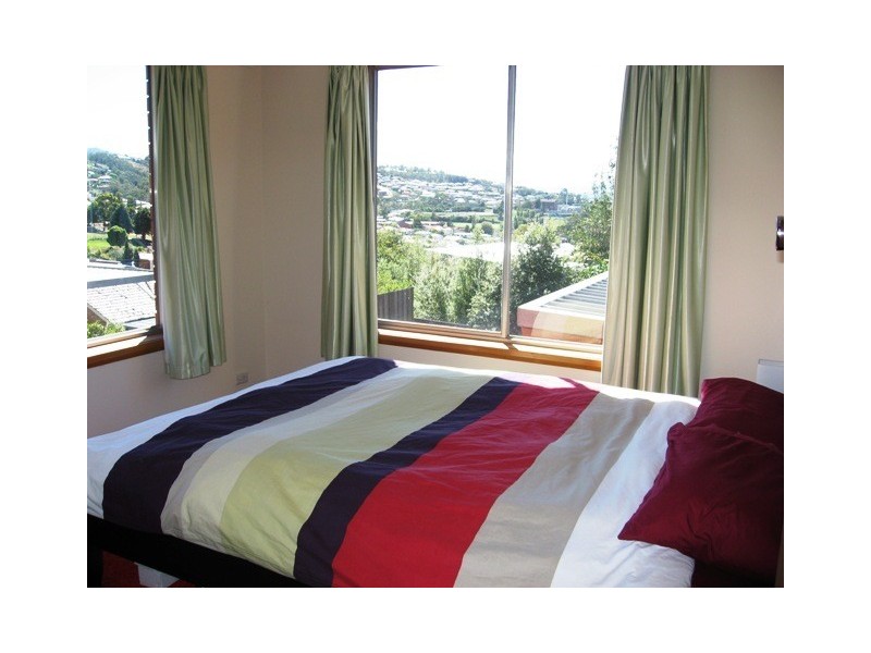 3/65 Doyle Ave, Lenah Valley TAS 7008