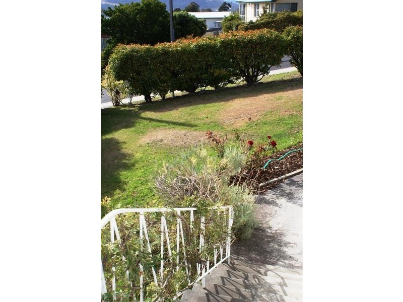 5 Perry Street, Claremont TAS 7011