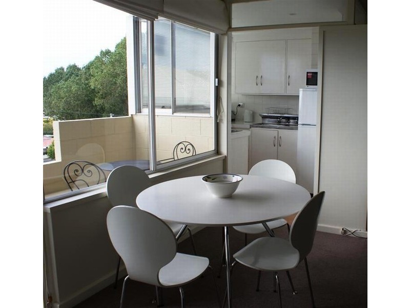 8/563 Sandy Bay Road, Sandy Bay TAS 7005