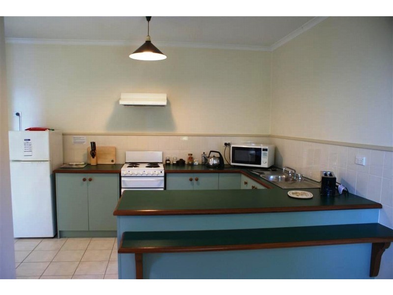 2/1 Auvergne Avenue, New Town TAS 7008