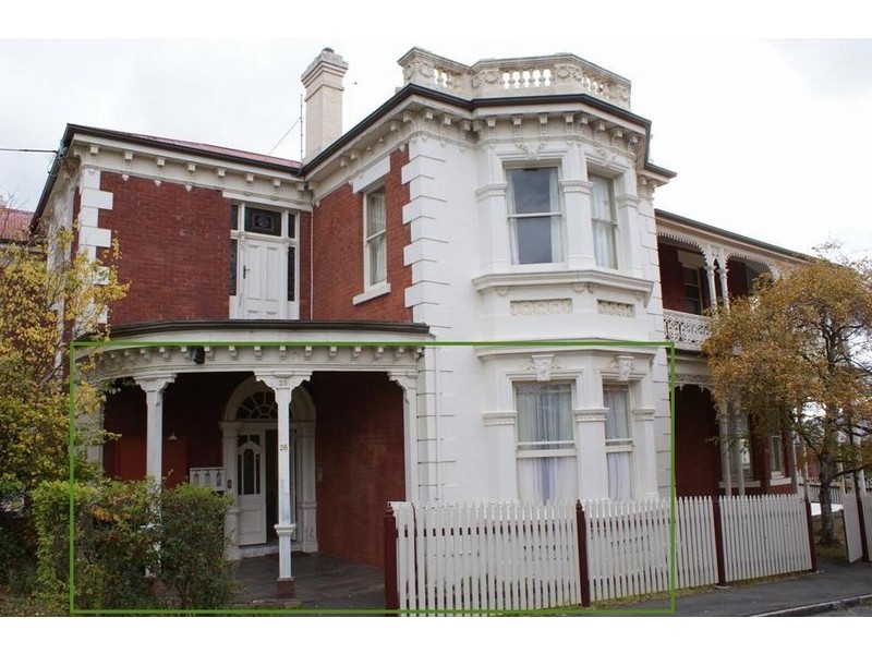 1/25 Augusta Road, Lenah Valley TAS 7008