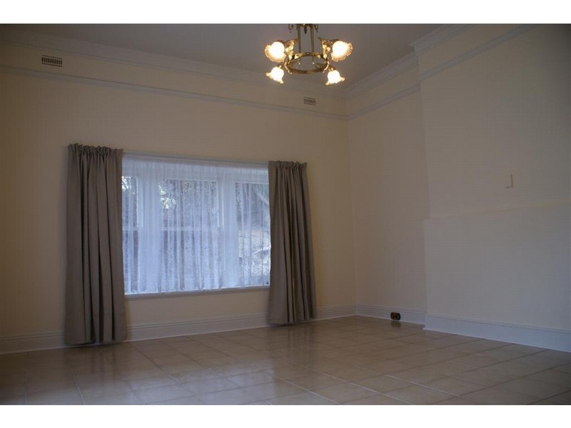 1/25 Augusta Road, Lenah Valley TAS 7008