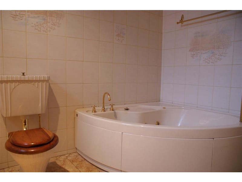 1/25 Augusta Road, Lenah Valley TAS 7008