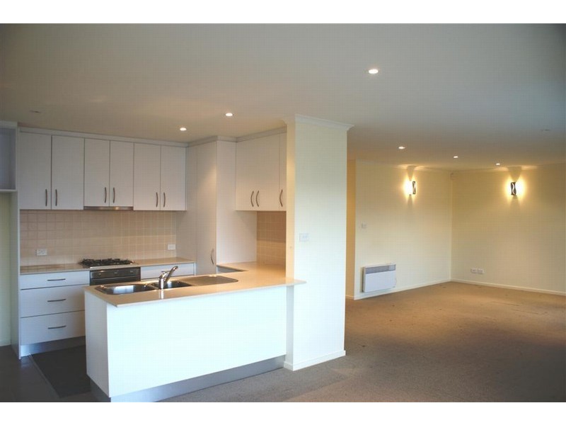 10 Liam Drive, Kingston TAS 7050