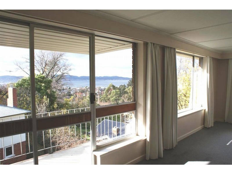 2/8 Romilly Street, South Hobart TAS 7004