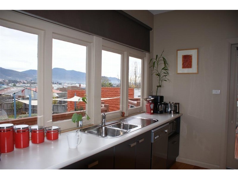 8 Reid Street, Moonah TAS 7009