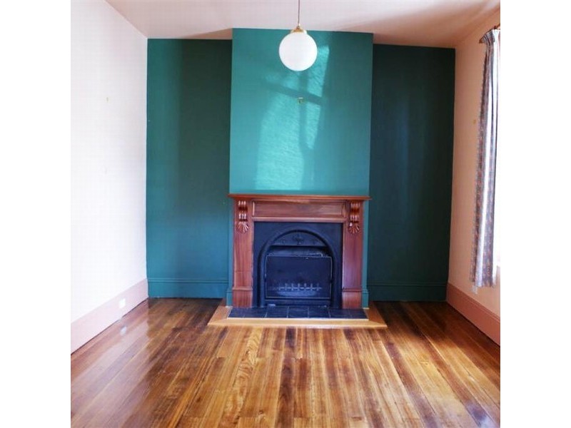 9 Pine Street, West Hobart TAS 7000