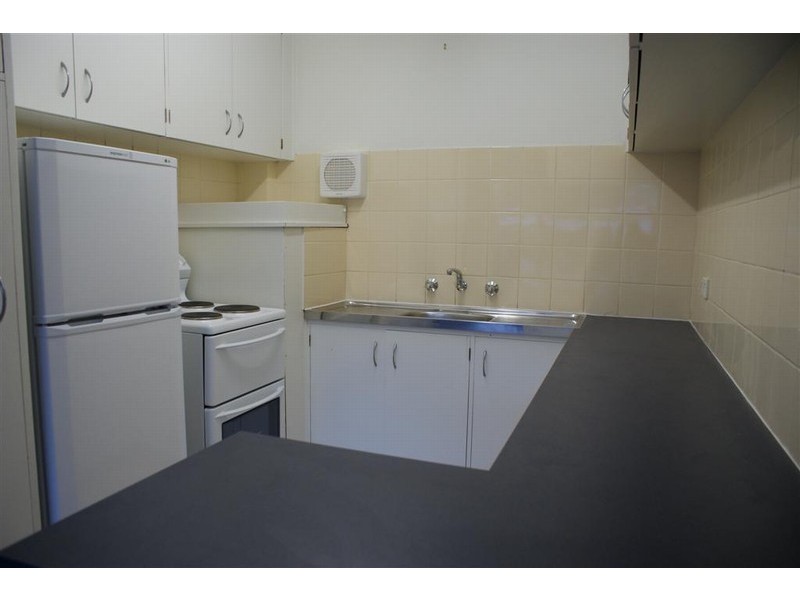 4/82 Clare Street, New Town TAS 7008
