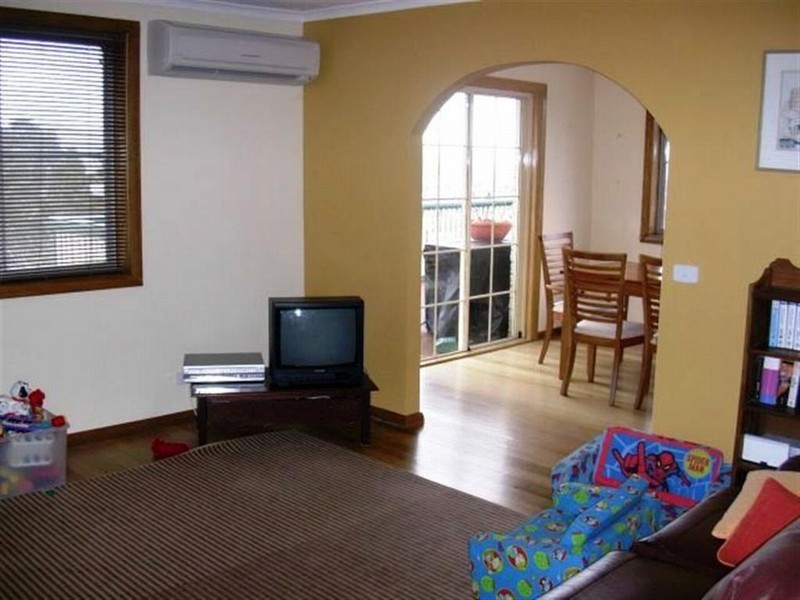 35 Stratton Avenue, Lenah Valley TAS 7008