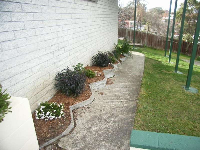 35 Stratton Avenue, Lenah Valley TAS 7008