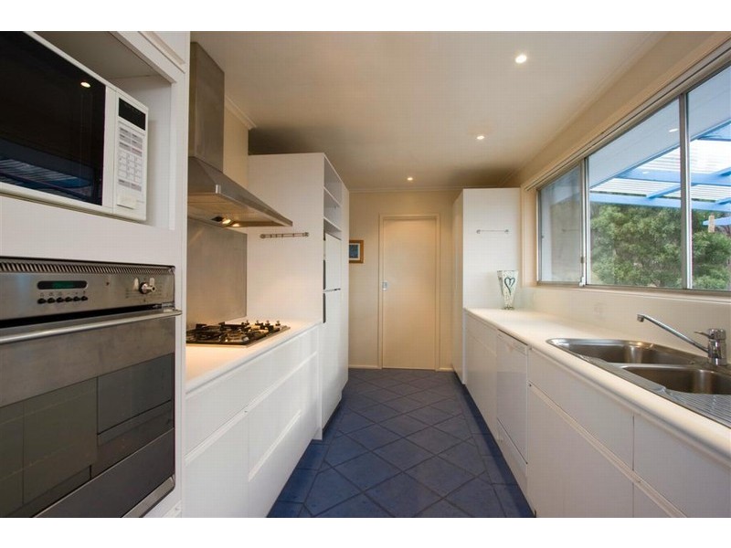 12 Avondale Grove, Mount Nelson TAS 7007
