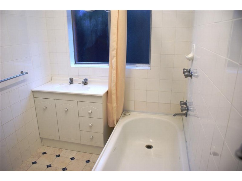 2/12 Wallace Avenue, Lenah Valley TAS 7008