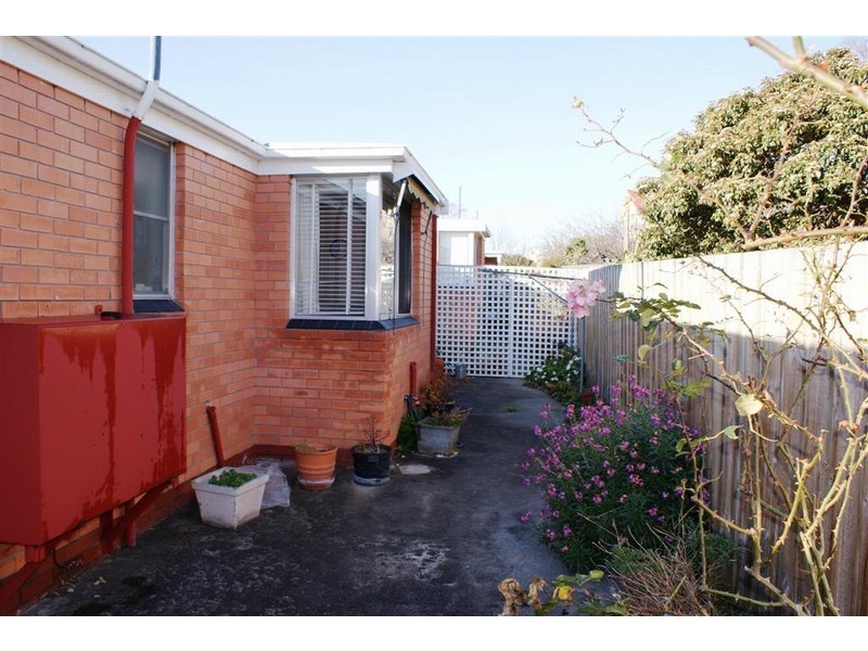 8/338 Park Street, New Town TAS 7008