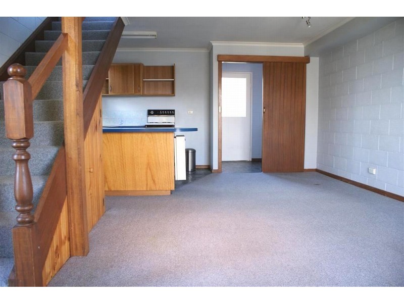 2/2 Forest Road, West Hobart TAS 7000