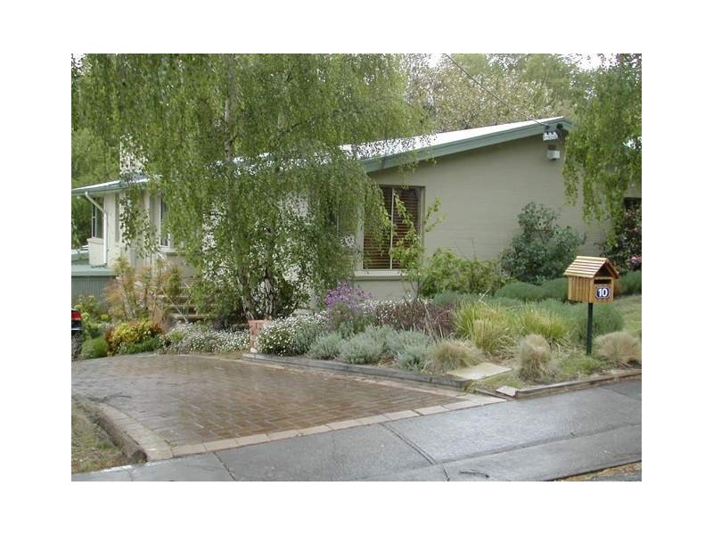10 Lauramont Avenue, Sandy Bay TAS 7005