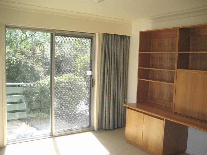 10 Lauramont Avenue, Sandy Bay TAS 7005