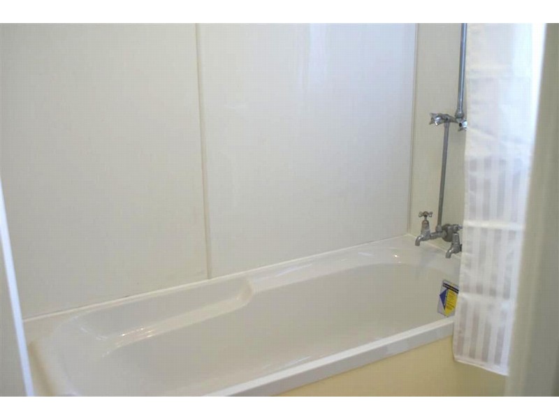 1/24 Barry Street, Glenorchy TAS 7010