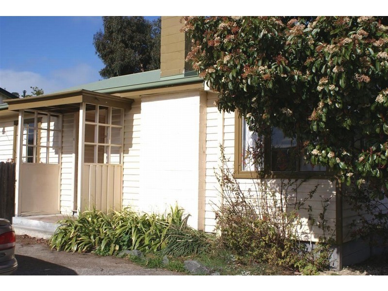 1/24 Barry Street, Glenorchy TAS 7010