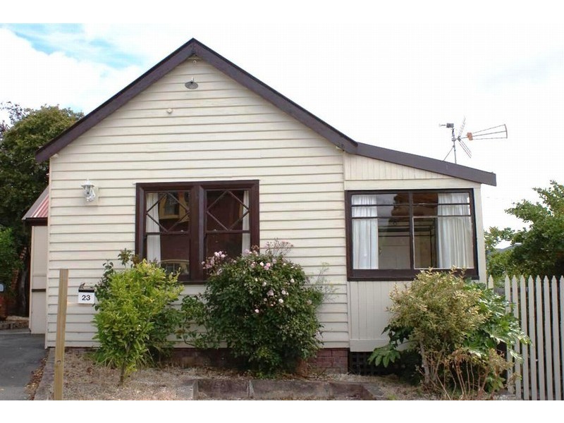 23 Augusta Road, Lenah Valley TAS 7008