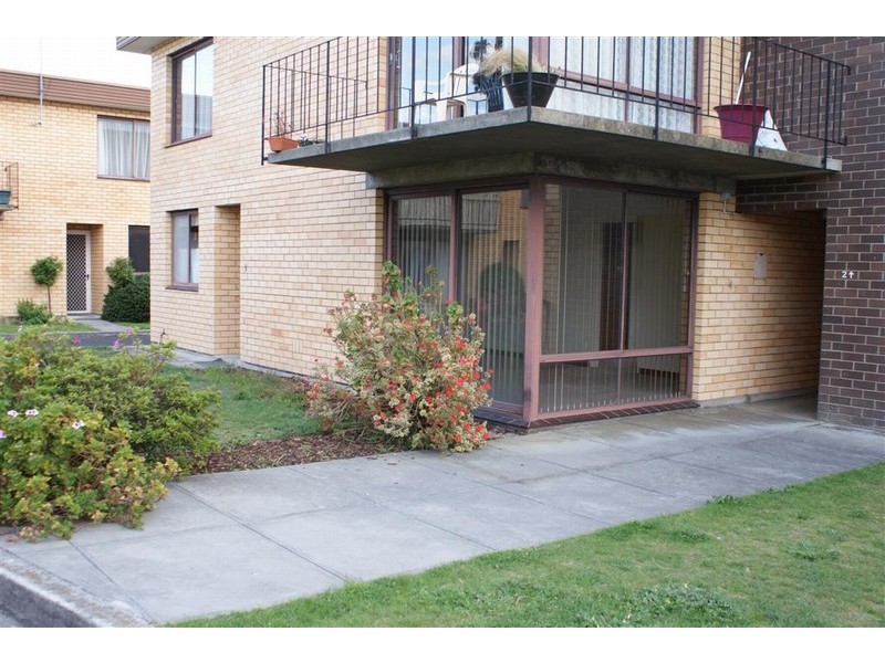 3/13 Windsor Street, Kingston Beach TAS 7050