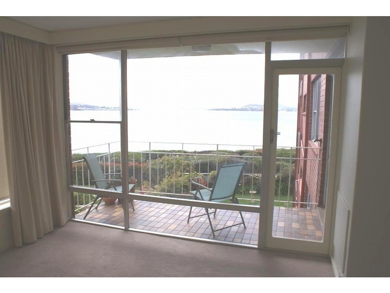 5/11 Beechworth Road, Sandy Bay TAS 7005