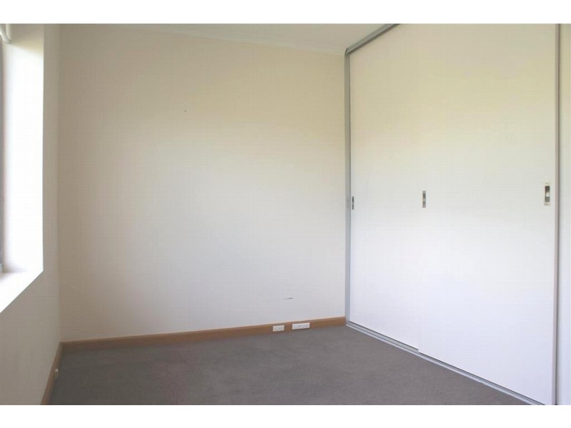 2/13A Quamby Avenue, Sandy Bay TAS 7005