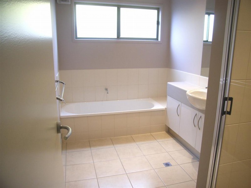 13 Malachi Drive, Kingston TAS 7050