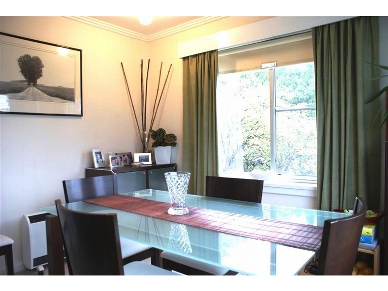 2/2 Fisher Avenue, Sandy Bay TAS 7005