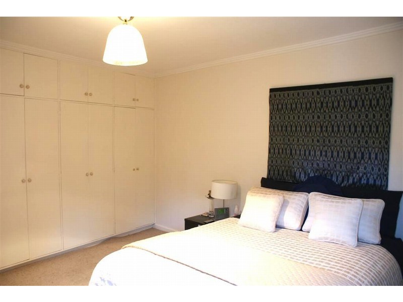 2/2 Fisher Avenue, Sandy Bay TAS 7005