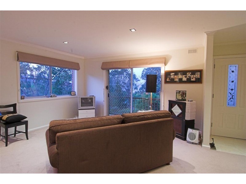 2/527 Churchill Avenue, Sandy Bay TAS 7005