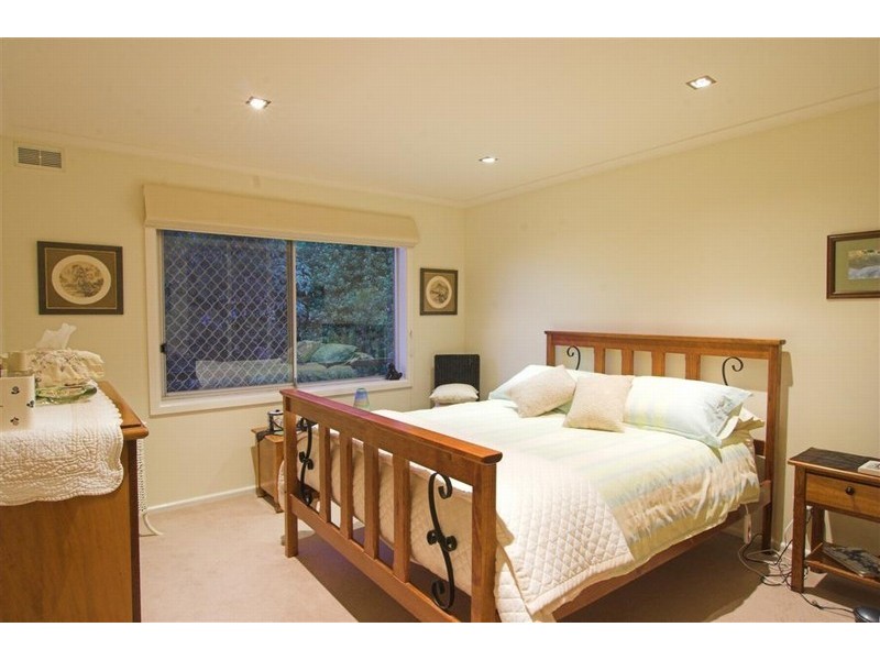 2/527 Churchill Avenue, Sandy Bay TAS 7005